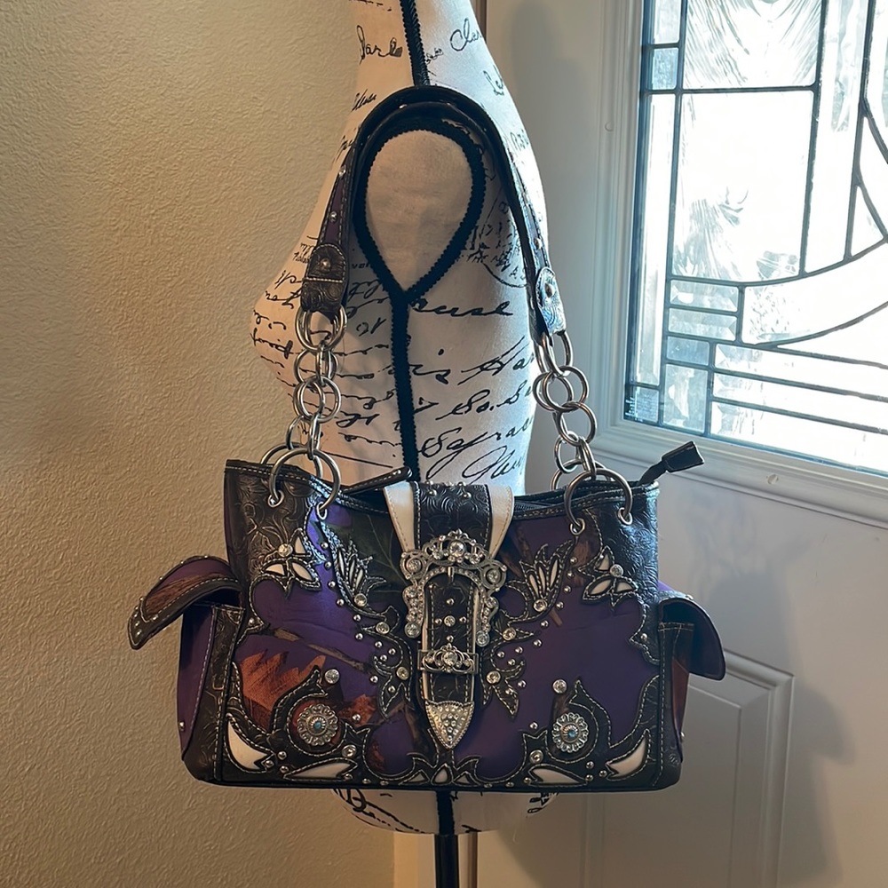 Cowgirl trendy conceal carry purse purple camo canvas & faux leather-HAS damage